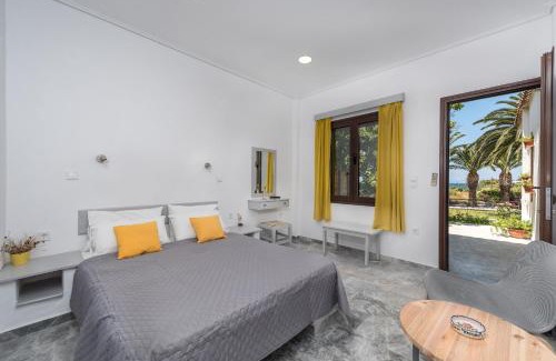 Pirgi Thermis Apartment | Pavlimari Studios