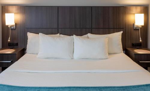 Paynesville Hotel | Paynesville Inn & Suites