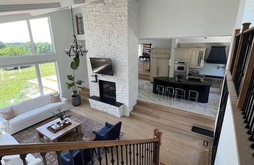 Bradford West Gwillimbury House | Peaceful Country Escape | Smart Home, Near Wonderland & Lake Simcoe