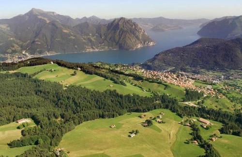 Bossico House | Peace and Lake Mountain Lake Iseo Hospitality