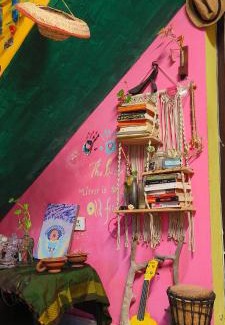 Erezha House | Peace and love stay