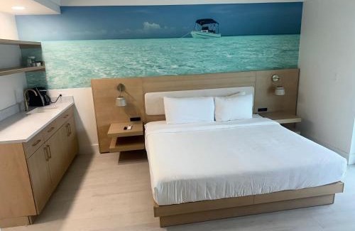 George Town Hotel | Peace and Plenty Resort