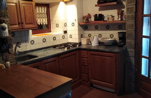 Valmozzola House | Peace and relaxation with private pool Borgo val di Taro