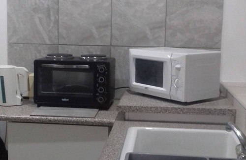 Pietermaritzburg Apartment | Peace full and pRica tell located with a lovely Garden fully furnished Apartment