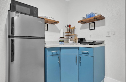 West Little River House | Peaceful 1 Bdrm Guest Suite w/Private Patio & Free Parking