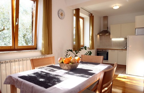 Hrvatini Apartment | Peaceful apartment Ankaran