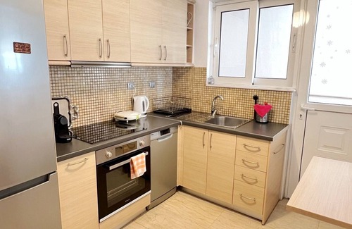 Palaio Faliro Apartment | Peaceful Apartment by Flisvos Marina - Athenian Homes, Athenian Homes