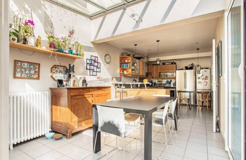 Maisons-Laffitte House | Peaceful blue paradise 20 minutes from the center of Paris