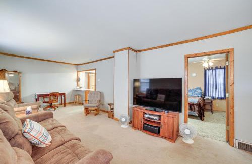Channing House | Peaceful Channing Retreat 3 Mi to Lake Access!