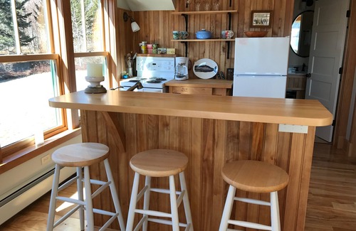 Cushing Cottage | Peaceful, cozy one-bedroom waterfront carriage house steps from our private cove