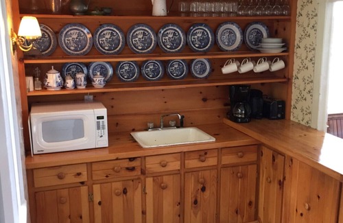 Port Rexton House | Peaceful Getaway in Port Rexton - Canada Select 4.5 Stars