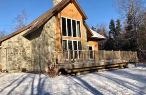 West Dover House | Peaceful Getaway near Mt. Snow Ski Area