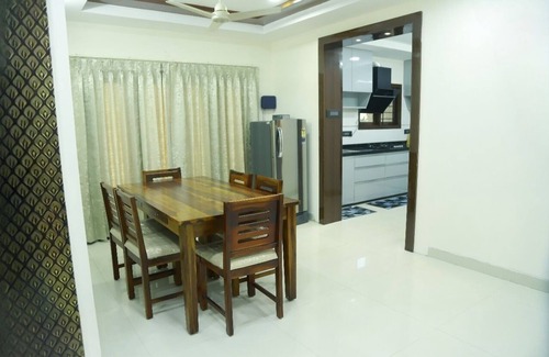 Hyderabad Apartment | Peaceful Home Stay with A/C Gym and Swimming pool