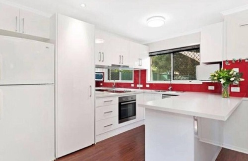 Taigum House | Peaceful home surrounded by trees near Westfield