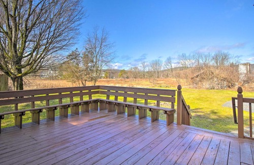 Hurley House | Peaceful Hurley Retreat about 1 Mi to Main Street
