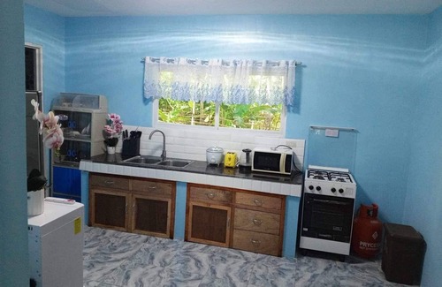 Anda House | Peaceful location near beach and a beautiful refreshing cave pool 5 minute walk