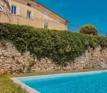 Montboucher-sur-Jabron Apartment | Peaceful retreat in Drome Provencale Castel