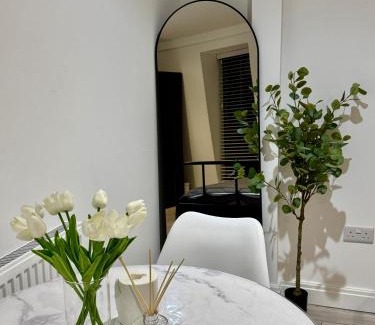 Camberwell Green House | Peaceful Rest in Camberwell
