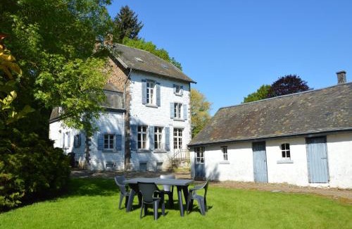 Roumont House | Peaceful Retreat in Roumont, cleaning included