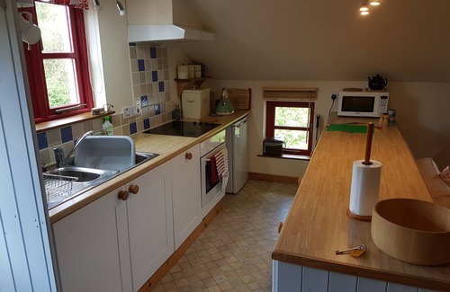 Llandovery House | Peaceful & romantic
