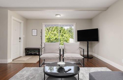 Regional District of Nanaimo House | Peaceful Spacious 2br Suite