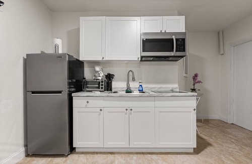 Orlando Apartment | Peaceful Studio in a Quiet Orlando Community