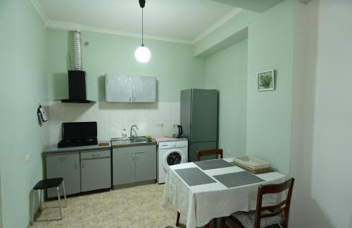 Didube Apartment | Peaceful Tbilisi Apartment Wifi