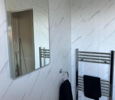 Chesterfield House | Peak District - 2 Beds - Sleeps 4 - Pet Friendly
