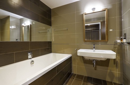 Stonedge Hotel | Peak Edge Hotel