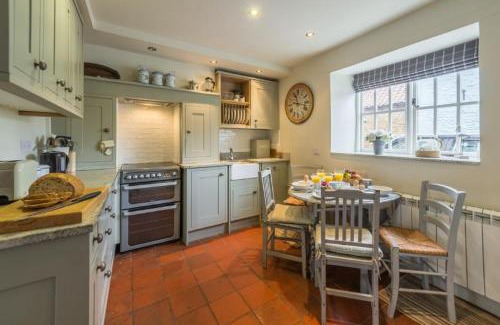 Holme House | Pear Tree Cottage 2