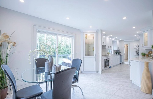 Georgina House | Pearl by Lake Simcoe
