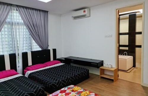 Batu Ferringhi Villa | Pearl Residences Sleep 27