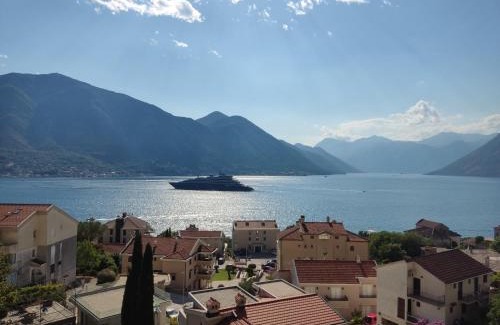 Dobrota Apartment | Pearl Shell Apartments