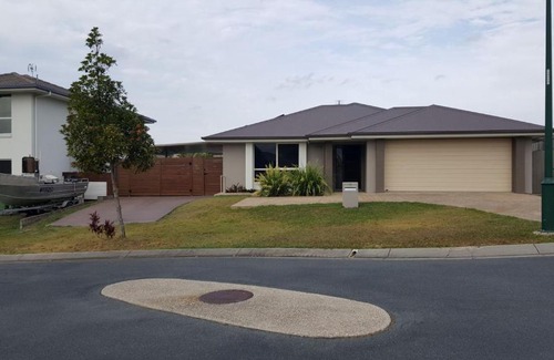 Little Mountain House | Pebbly Creek