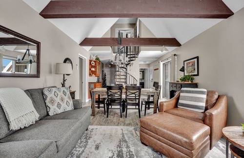Clymer Condo | Peek 'N Peak-Golf & Ski-Affordable Rates, Minutes to SkiLift & Aerial Course