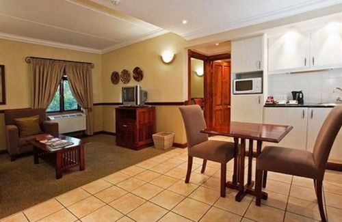 Gaborone Hotel | Peermont Mondior, Gaborone