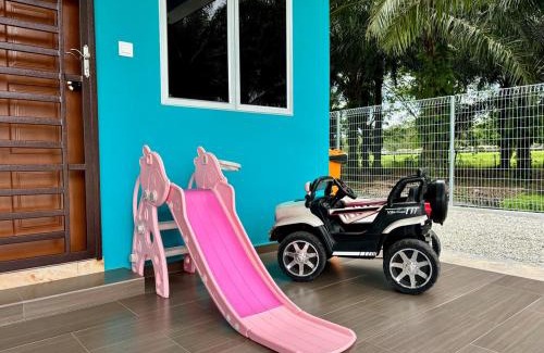 Serom House | Pelangi Highway Homestay Biru,A5