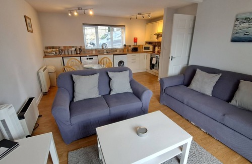 St. Mawes Cottage | Pelyn - an apartment that sleeps 2 guests in 1 bedroom