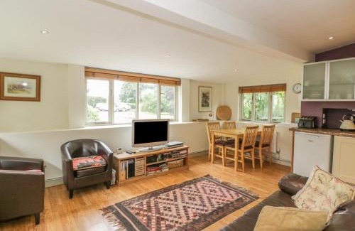 Welsh Newton House | Pembridge Cottage