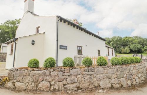 Llandudno Junction House | Pen Y Bryn Cottage
