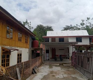 Selayar Islands House | Penginapan Nailah Asari pak andi supratman