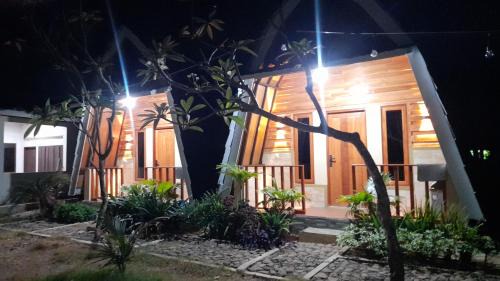 Ciwaru House | Penginapan,Villa dan Homestay Geopark Ciletuh