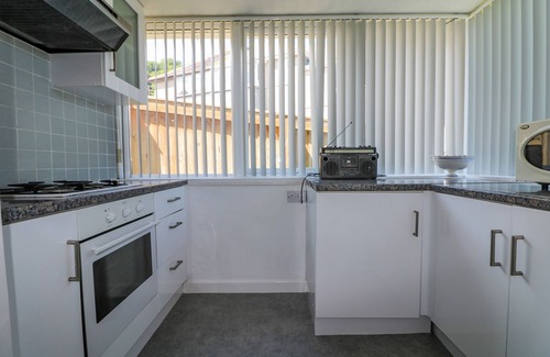 Newlyn House | PENGULLYN, pet friendly, country holiday cottage in Newlyn