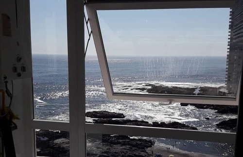 Cavancha Apartment | Peninsula Building, steps from Cavancha Beach