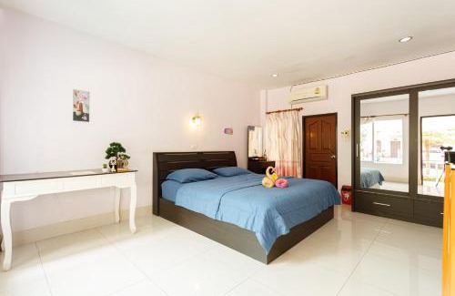 Bueng Kan City House | Pennaung Resort