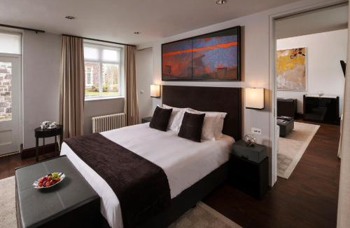 St Davids House | Penrhiw Priory