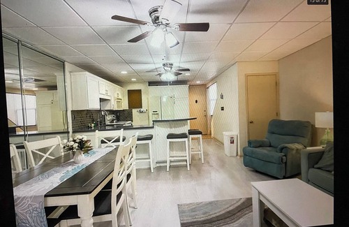 Pensacola House | Pensacola Beach-Gulf Breeze FL 2-bedroom Townhouse: Pool, Clubhouse, backyard