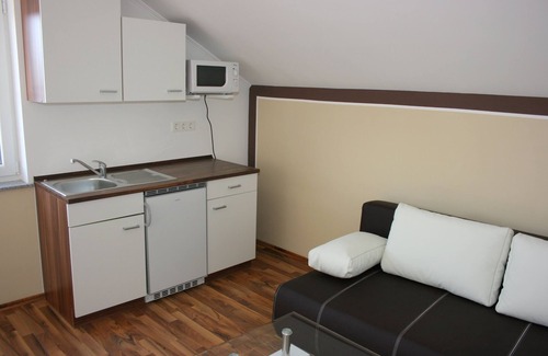 Sarching Hotel | Pension am Donaubogen