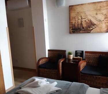 Lazne Bohdanec House | Pension Art