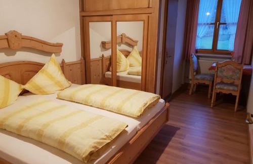 Rimbach House | Pension/Ferienwohnungen Ludwig